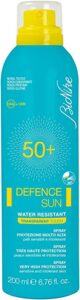 spray solare trasparente per pelli sensibili